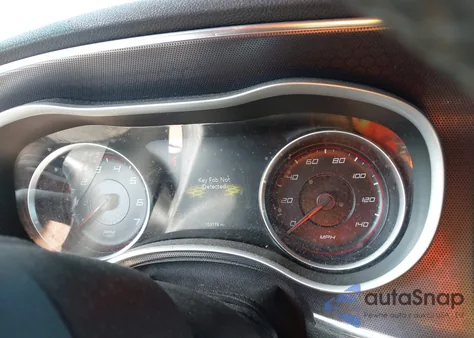 2016 Dodge Charger Sxt z USA, uszkodzony, nr VIN 2C3CDXHG7GH350392